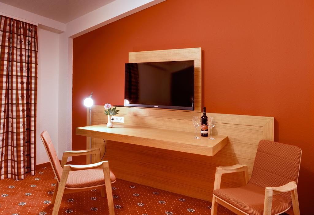 Hotel & Restaurant Waldcafe Hettstedt Εξωτερικό φωτογραφία