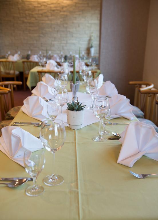 Hotel & Restaurant Waldcafe Hettstedt Εξωτερικό φωτογραφία